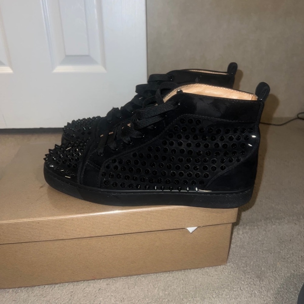 COPY - Red bottoms
